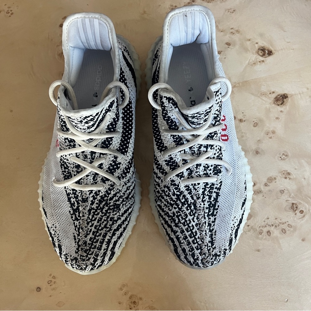 Yeezy Boost 350 gently used